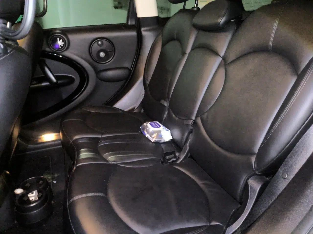 MINI Countryman 2011 1.6L COOPER Excitement — миниатюра 17