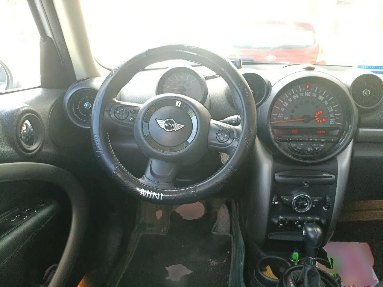 MINI Countryman 2013 1.6T COOPER ALL4 Fun — миниатюра 10