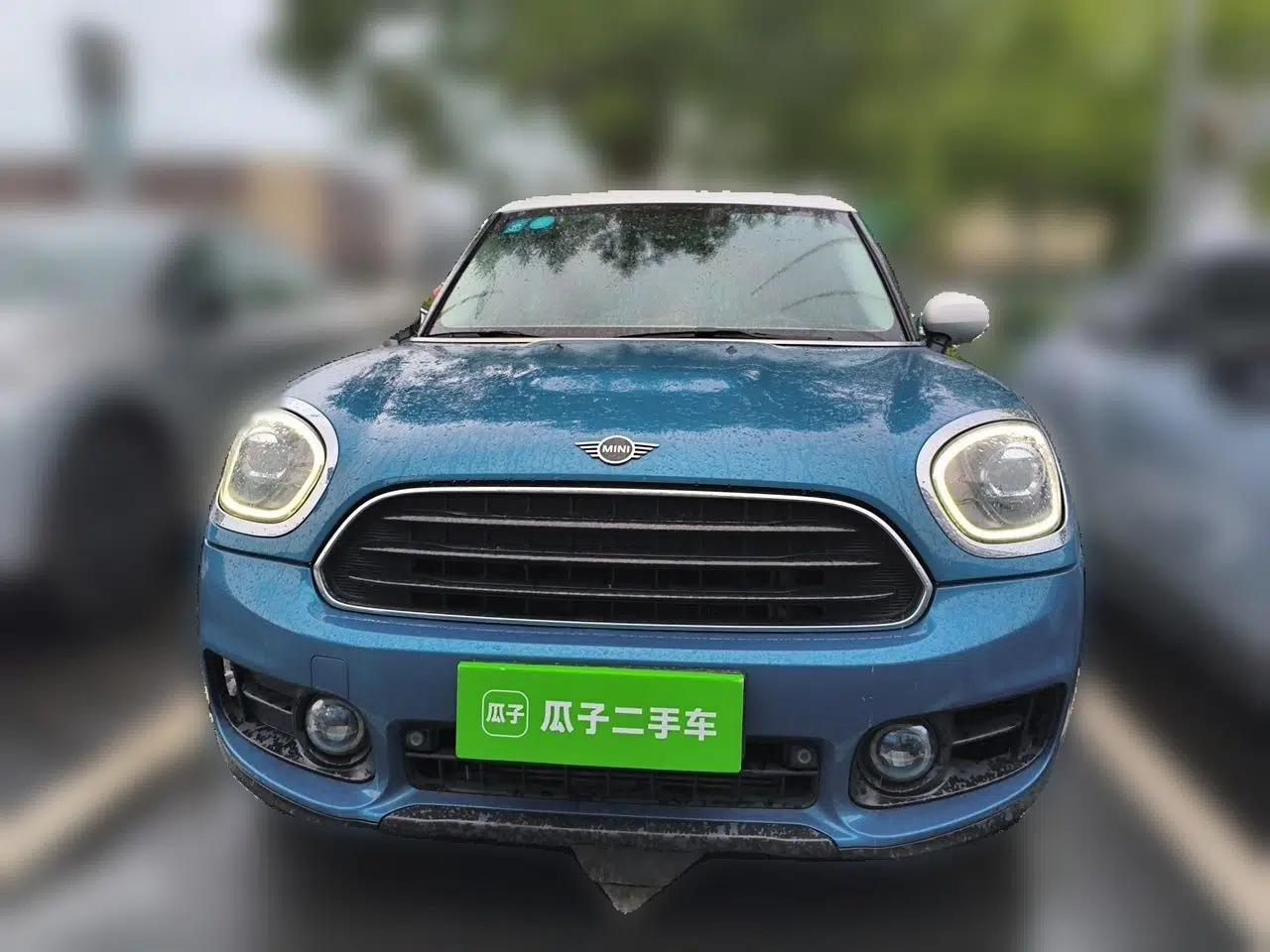 MINI Countryman 2018 1.5T COOPER Special Edition — миниатюра 2