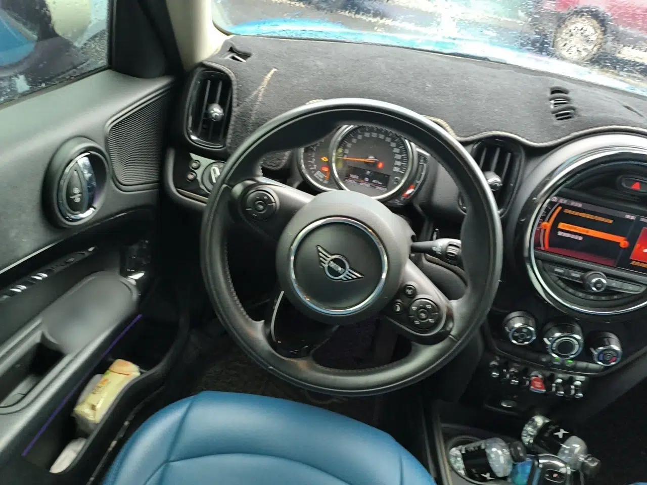 MINI Countryman 2018 1.5T COOPER Special Edition — миниатюра 10