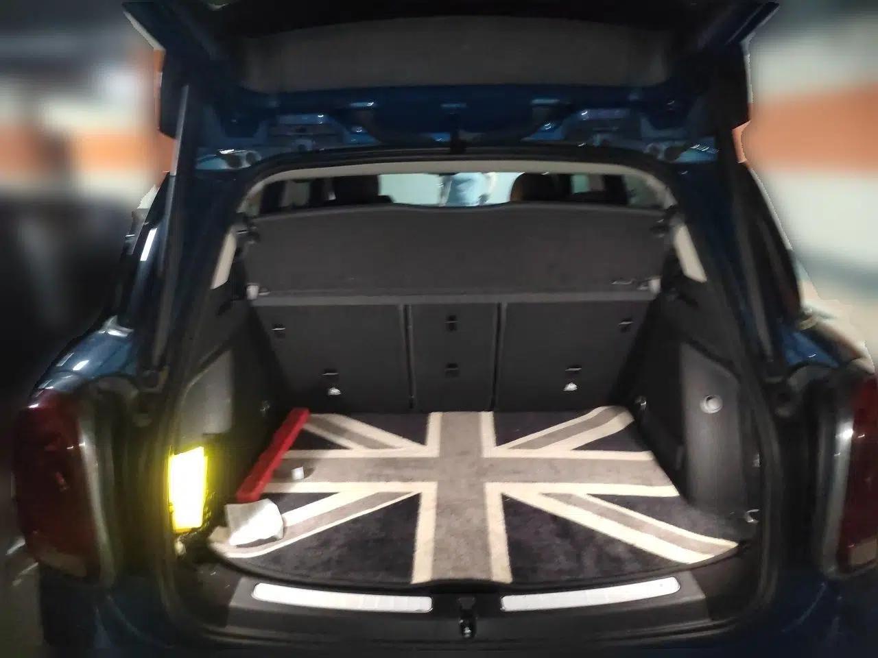 MINI Countryman 2019 2.0T COOPER S ALL4 Classic Edition — миниатюра 19