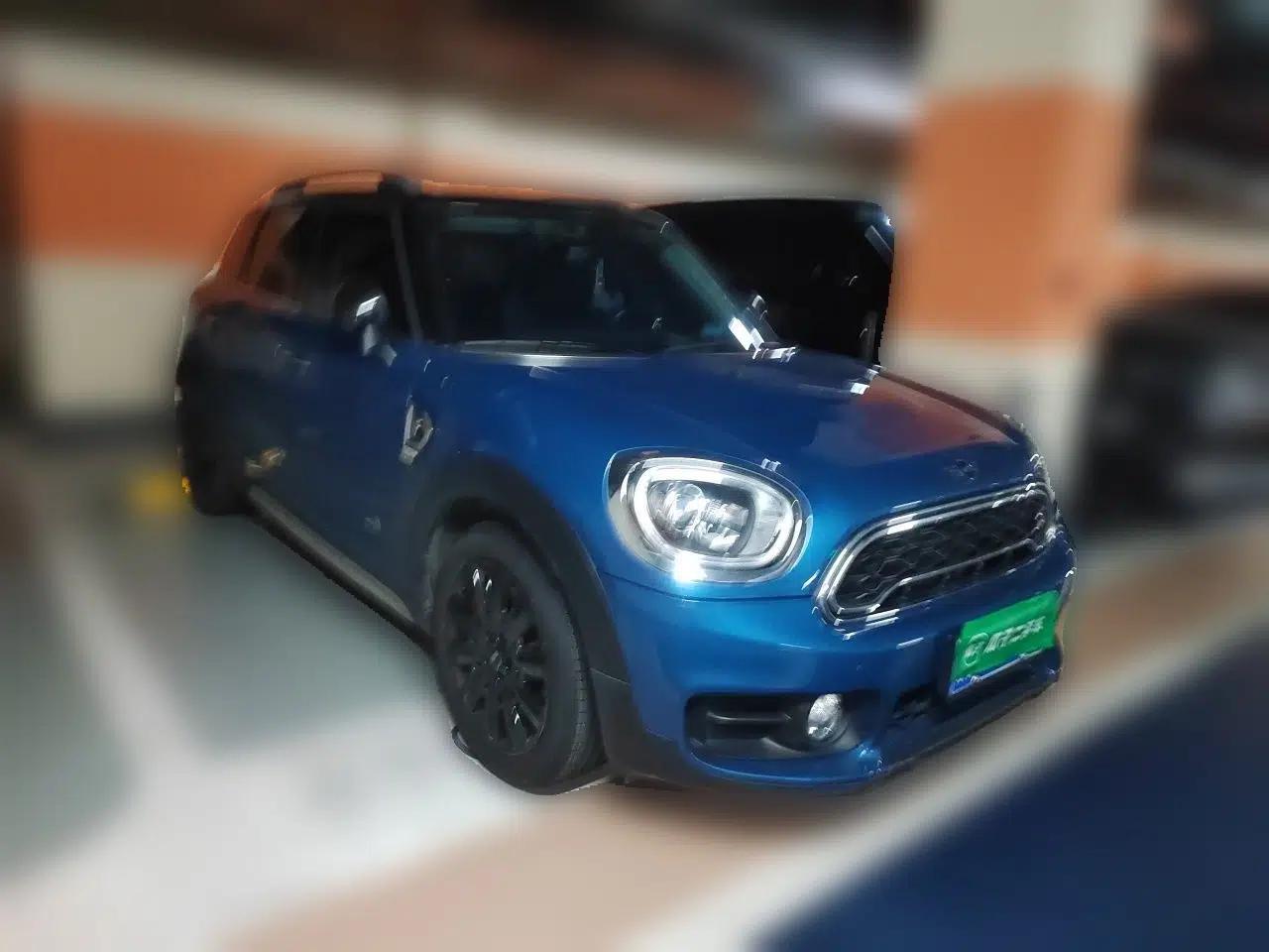 MINI Countryman 2019 2.0T COOPER S ALL4 Classic Edition — миниатюра 3