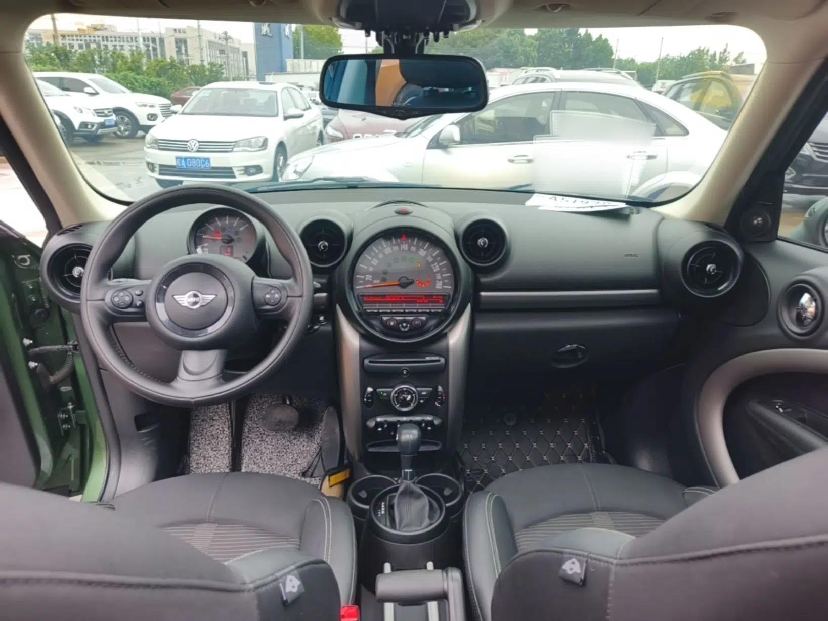 MINI Countryman 2016 1.6T COOPER ALL4 Fun Equipment Enthusiast — миниатюра 12