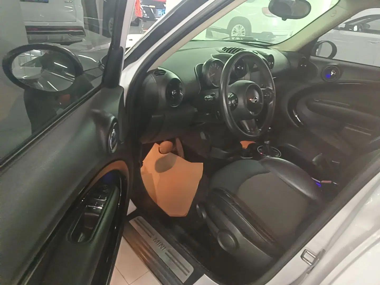 MINI Countryman 2014 1.6L COOPER Fun — миниатюра 18