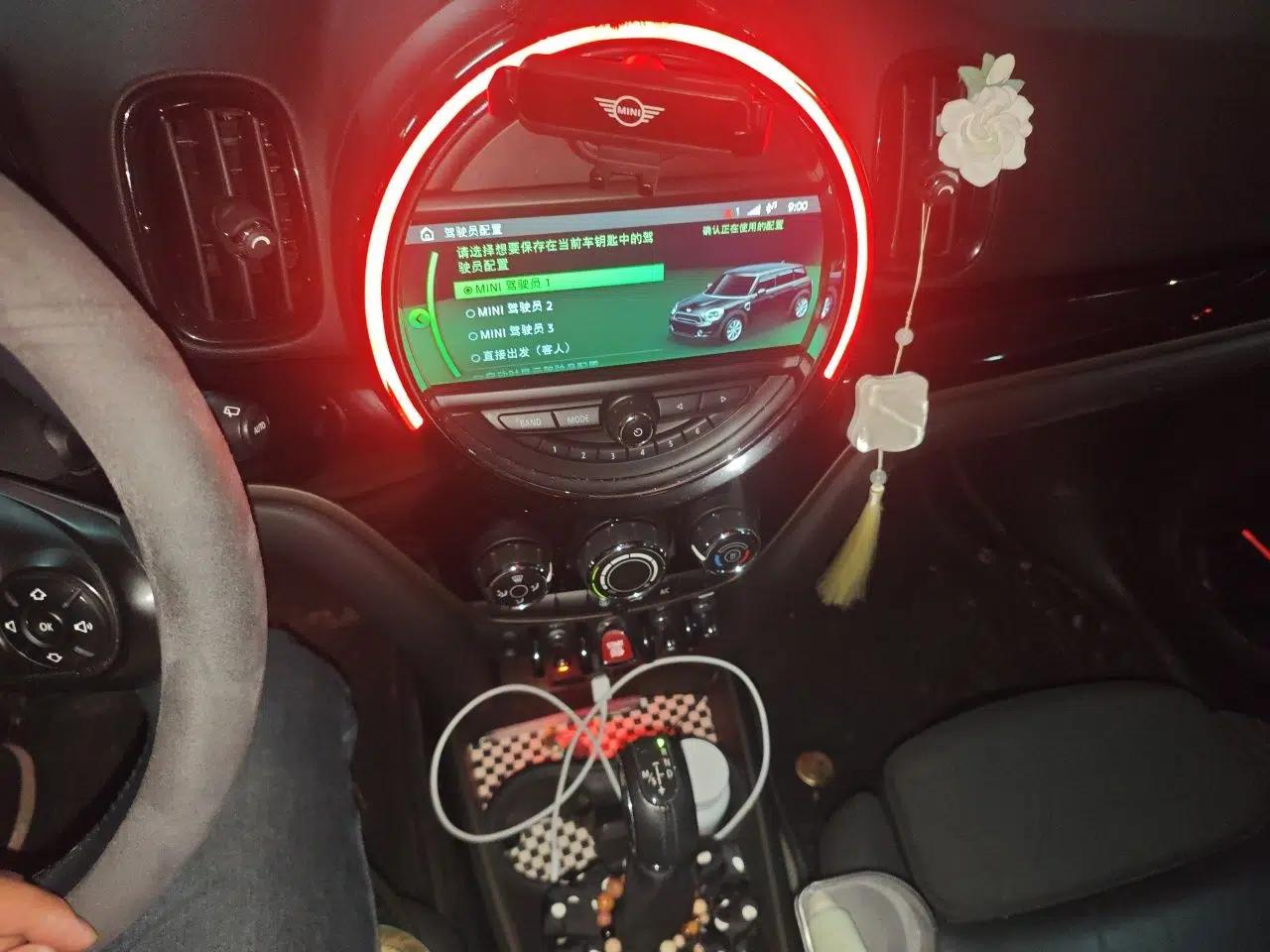 MINI Countryman 2018 1.5T COOPER ALL4 Classic Edition — миниатюра 13
