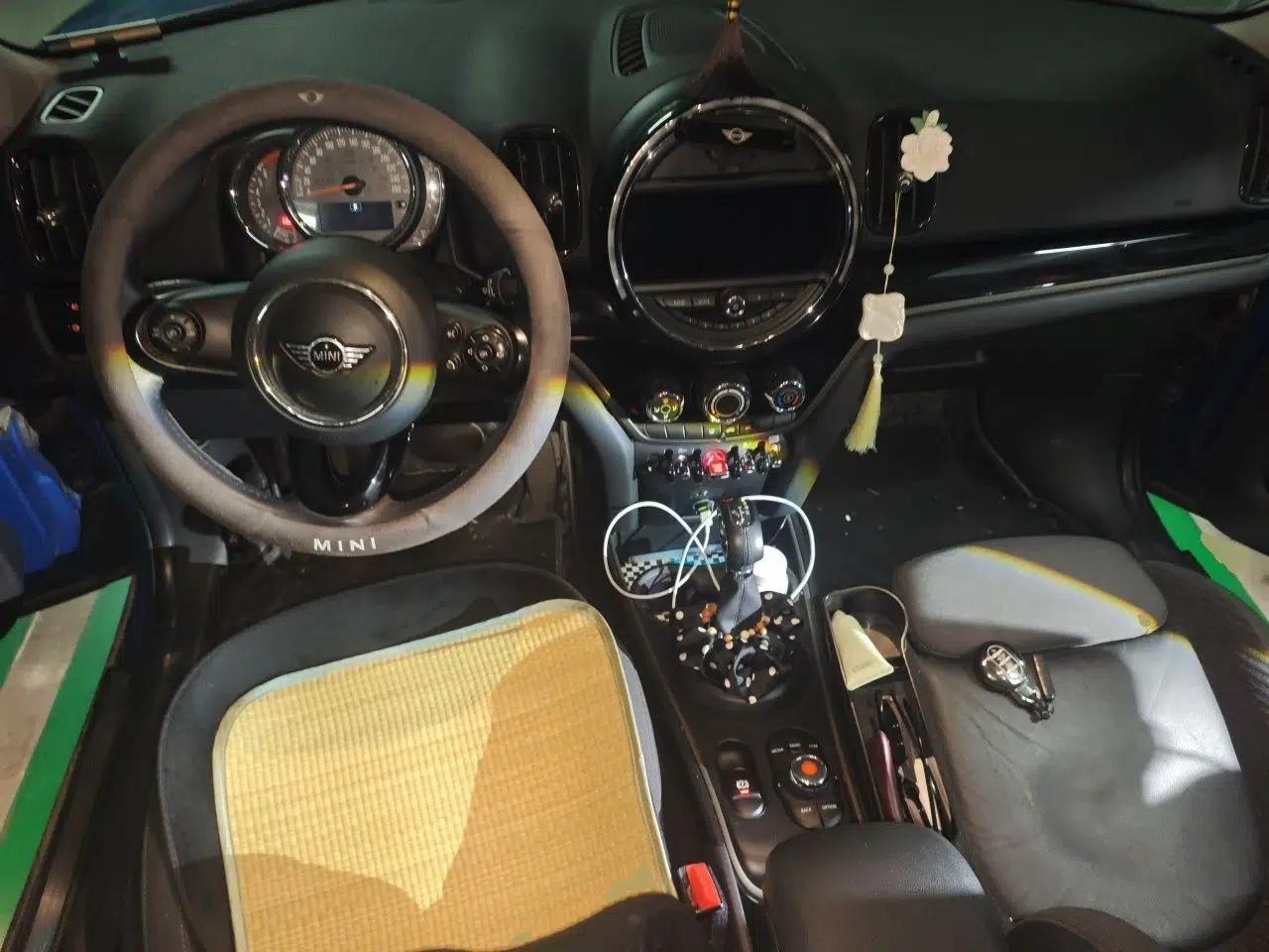 MINI Countryman 2018 1.5T COOPER ALL4 Classic Edition — миниатюра 9