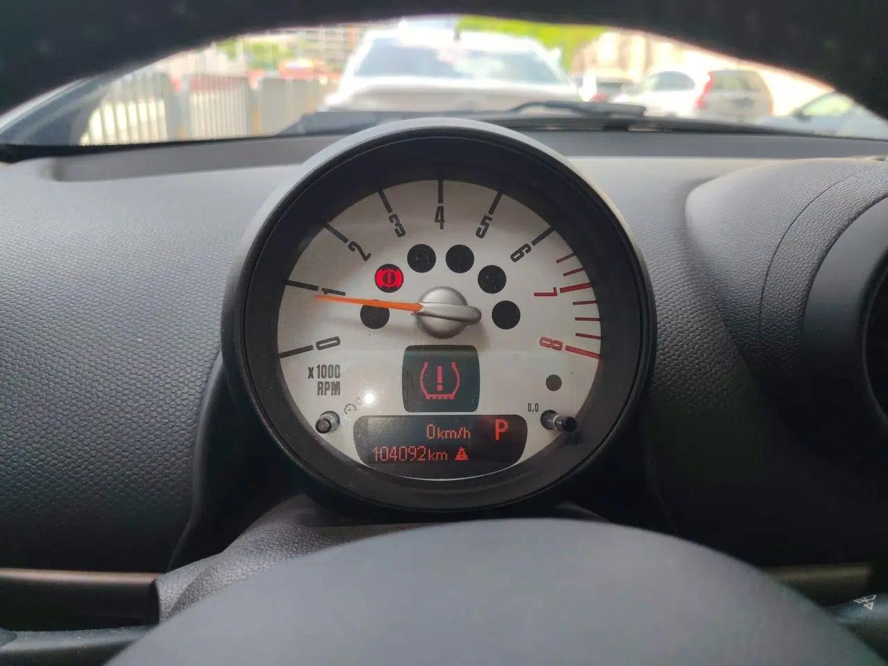 MINI Countryman 2011 MINI Countryman 1.6-liter automatic, 5 seats — миниатюра 11
