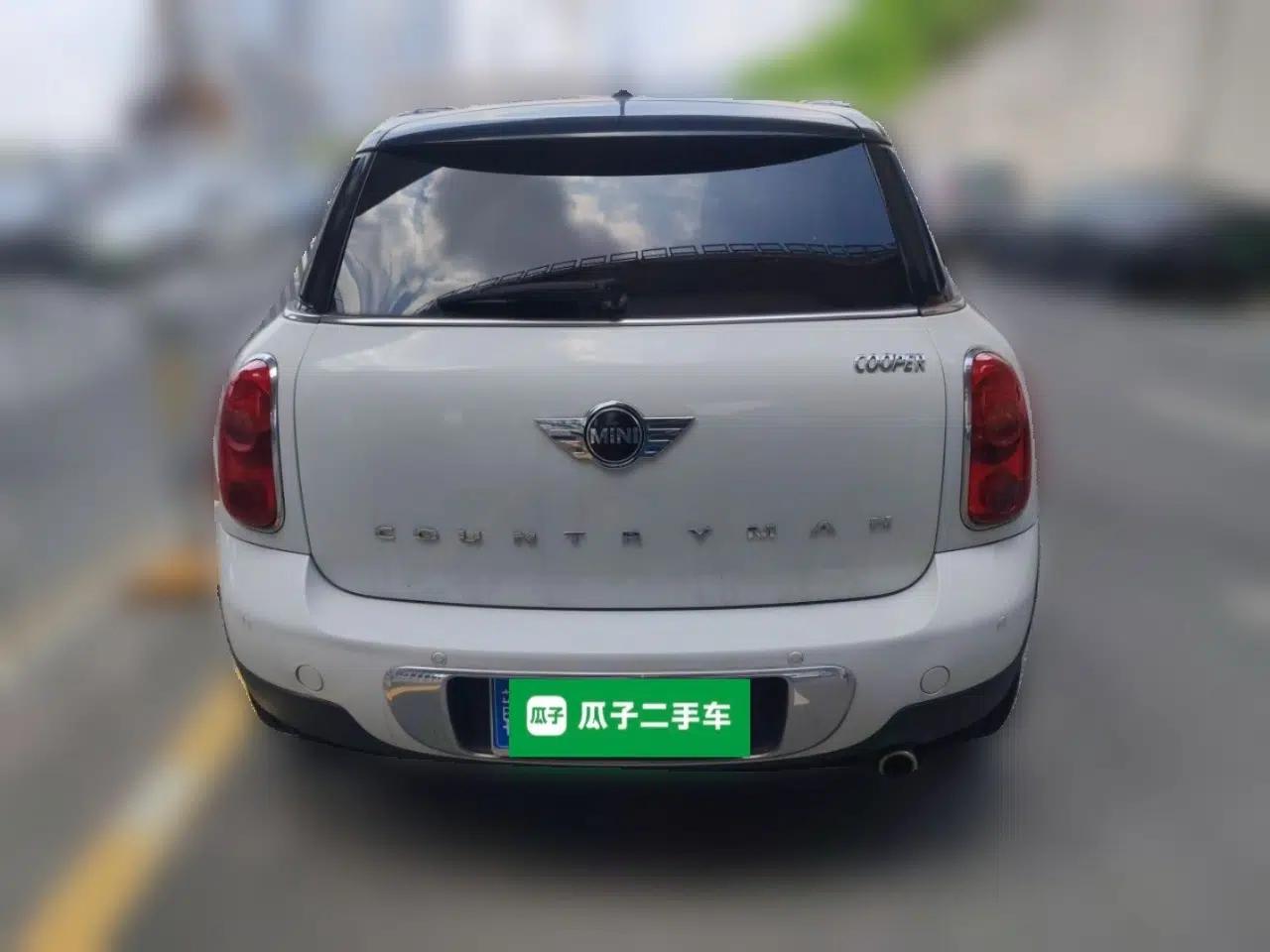 MINI Countryman 2011 MINI Countryman 1.6-liter automatic, 5 seats — миниатюра 5
