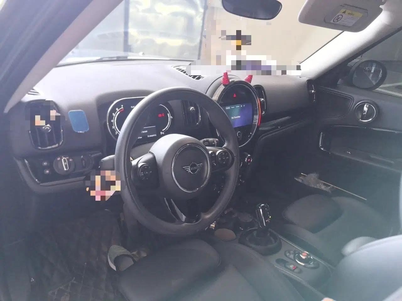 MINI Countryman 2021 1.5T COOPER Connoisseur — миниатюра 9