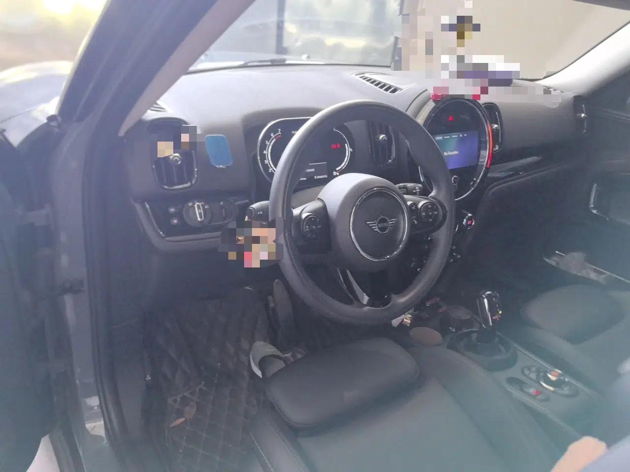 MINI Countryman 2021 1.5T COOPER Connoisseur — миниатюра 10