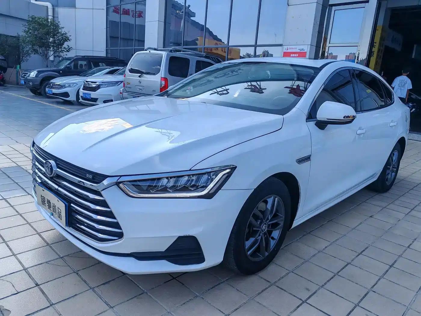 Qin Pro 2019 Super Edition 1.5TI Automatic Intelligent Dynamic Model (National V Emission Standard) — миниатюра 1