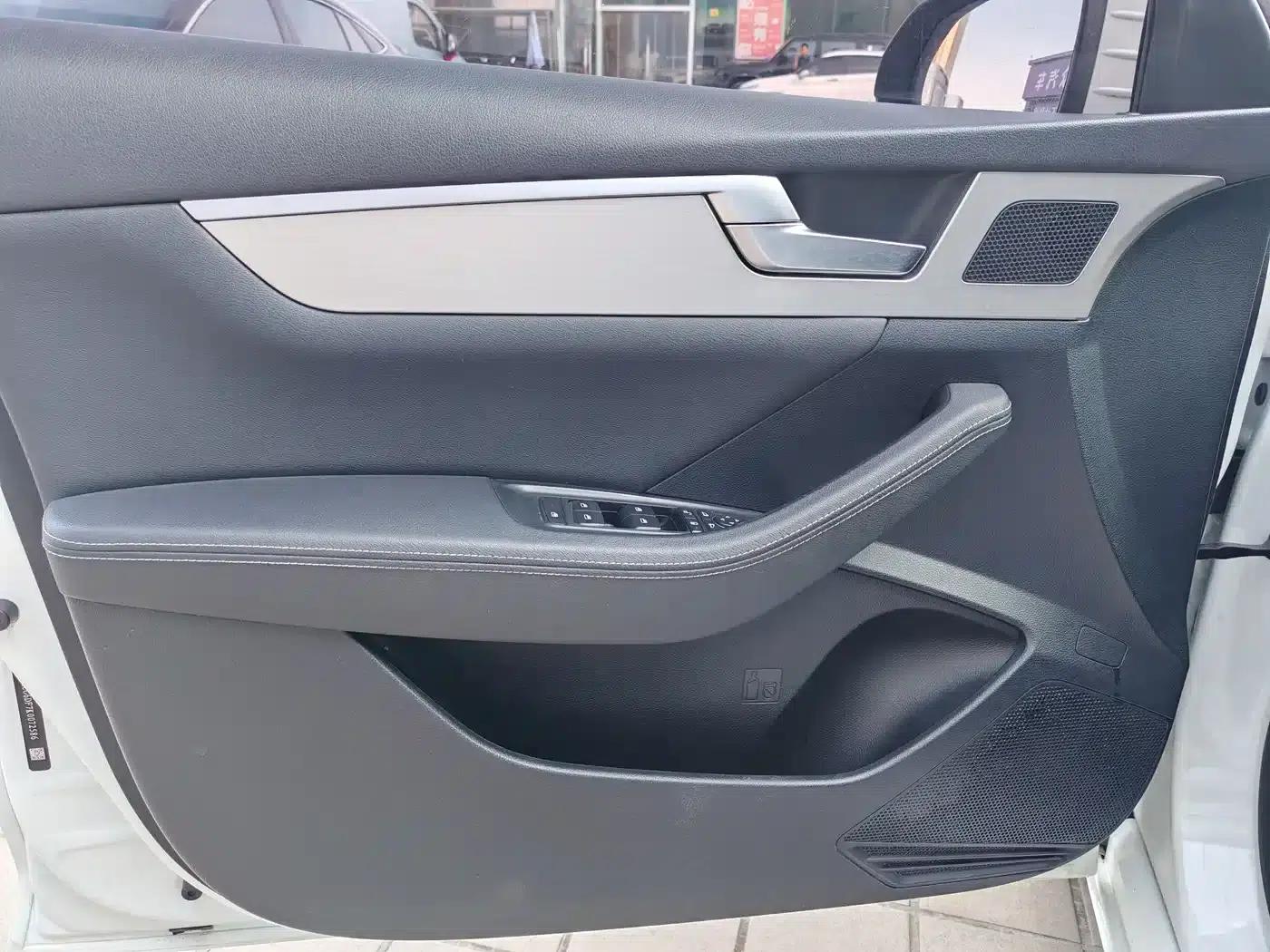 Qin Pro 2019 Super Edition 1.5TI Automatic Intelligent Dynamic Model (National V Emission Standard) — миниатюра 6