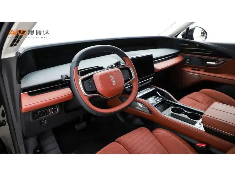 Navigator 2025 2.0T AWD Premium Hybrid — миниатюра 7