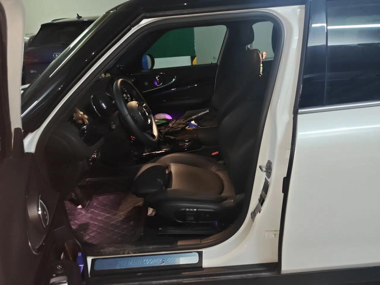 MINI Clubman 2023 Revised 2.0T COOPER S Connoisseur — миниатюра 15