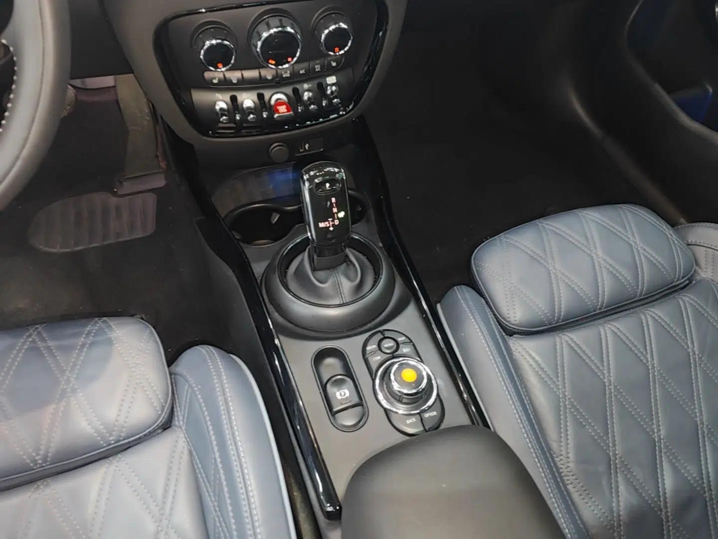 MINI Clubman 2021 1.5T COOPER Connoisseur — миниатюра 16
