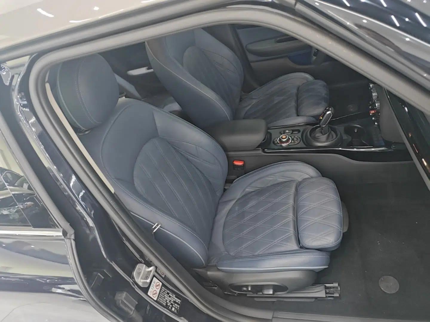 MINI Clubman 2021 1.5T COOPER Connoisseur — миниатюра 19
