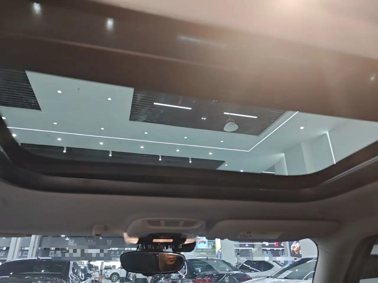 MINI Clubman 2021 1.5T COOPER Connoisseur — миниатюра 21