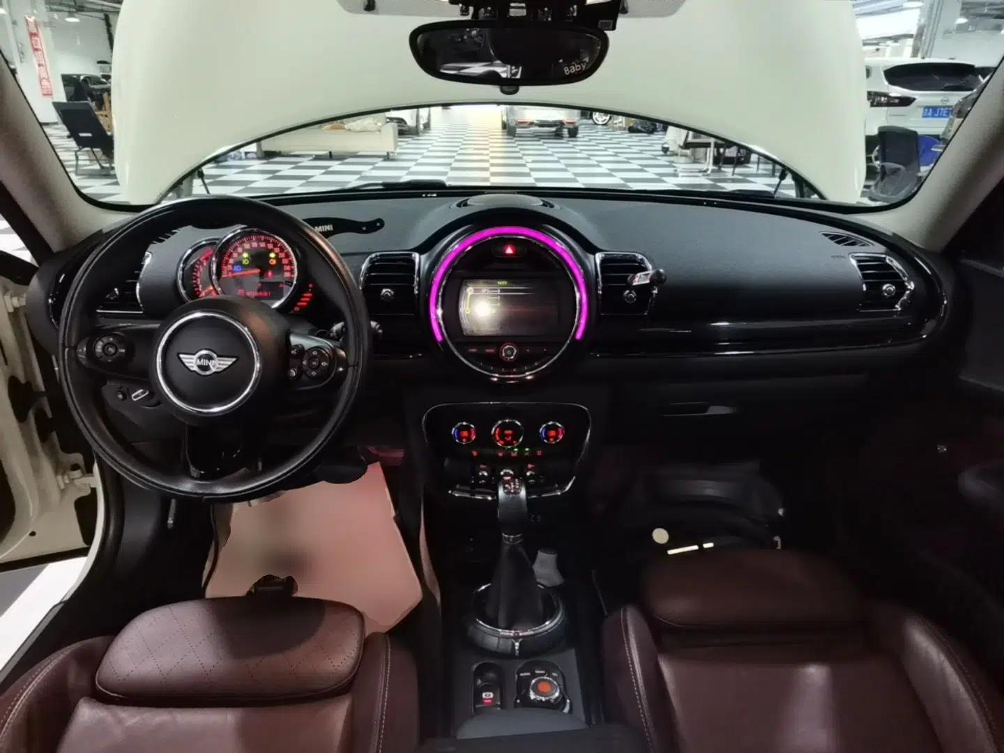 MINI Clubman 2016 Revised Version 1.5T COOPER Connoisseur Edition — миниатюра 12