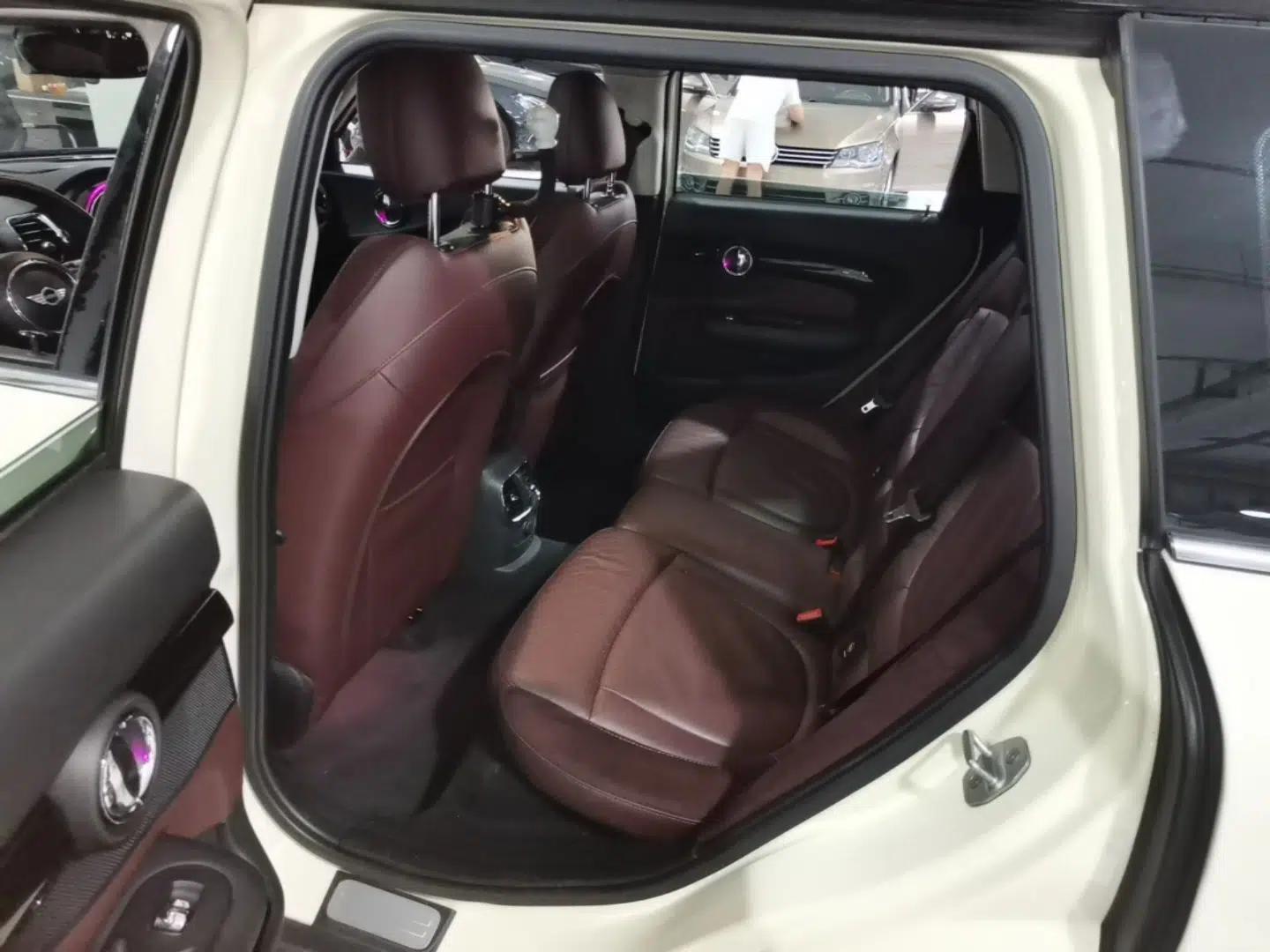 MINI Clubman 2016 Revised Version 1.5T COOPER Connoisseur Edition — миниатюра 20