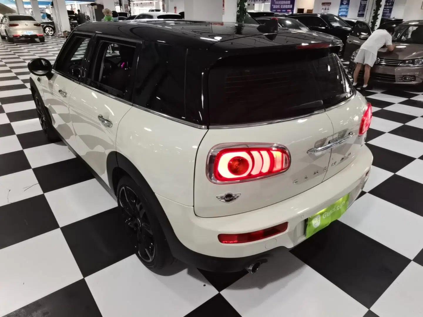 MINI Clubman 2016 Revised Version 1.5T COOPER Connoisseur Edition — миниатюра 4