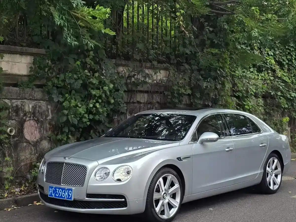 2013 Flying Spur 6.0T W12 Premium Edition — миниатюра 1