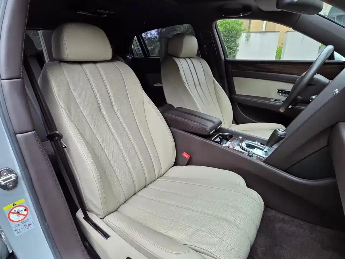 2013 Flying Spur 6.0T W12 Premium Edition — миниатюра 18
