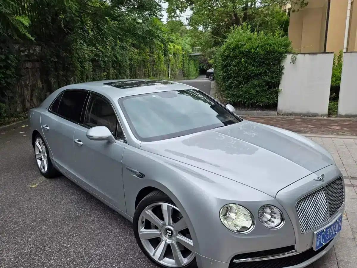 2013 Flying Spur 6.0T W12 Premium Edition — миниатюра 3