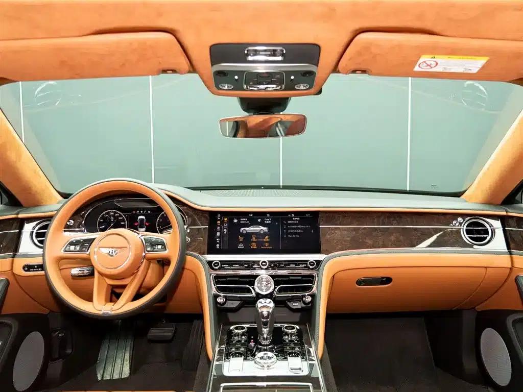 2022 Mercedes-Benz Flying Spur 6.0T W12 Standard Edition — миниатюра 15