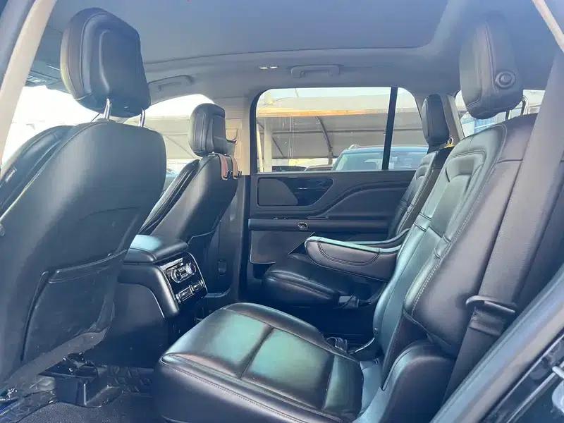 2020 Aviator 3.0T V6 AWD Premium Edition — миниатюра 16