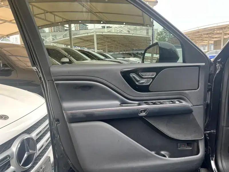 2020 Aviator 3.0T V6 AWD Premium Edition — миниатюра 18