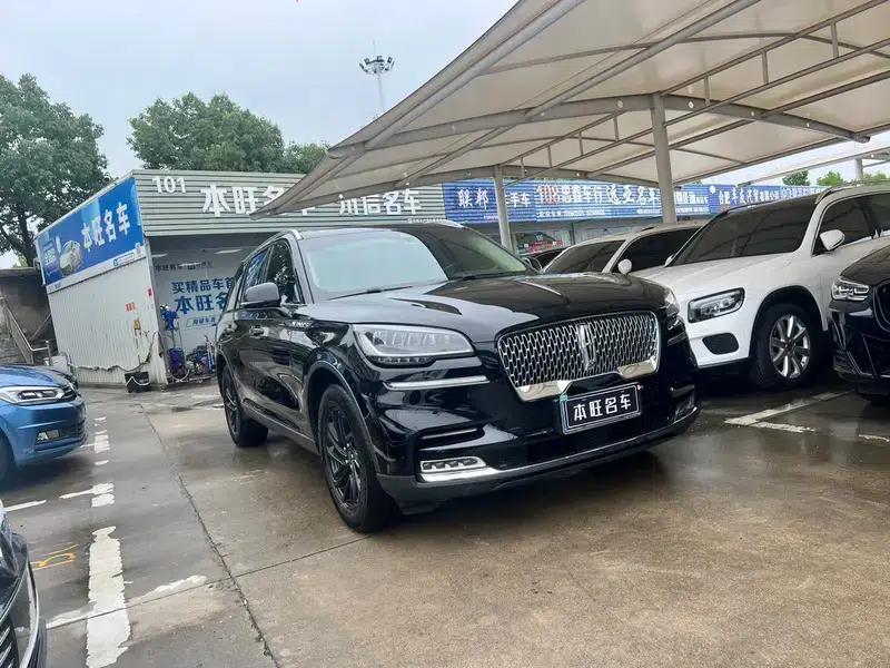 2020 Aviator 3.0T V6 AWD Premium Edition — миниатюра 3