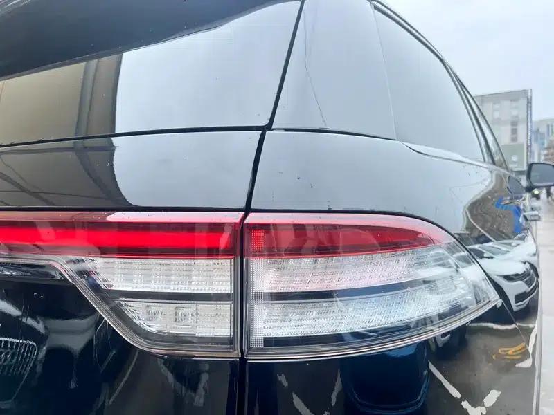 2020 Aviator 3.0T V6 AWD Premium Edition — миниатюра 8