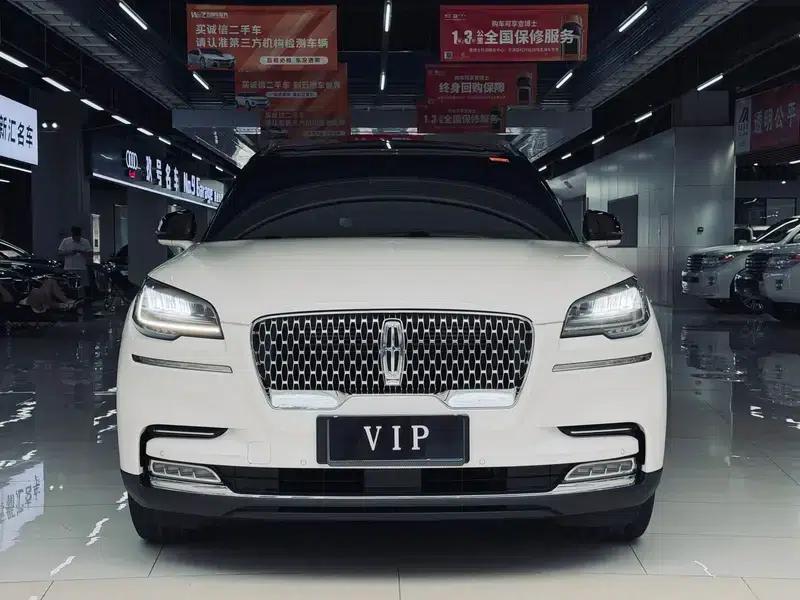 2020 Aviator 3.0T V6 AWD Premium Edition — миниатюра 2