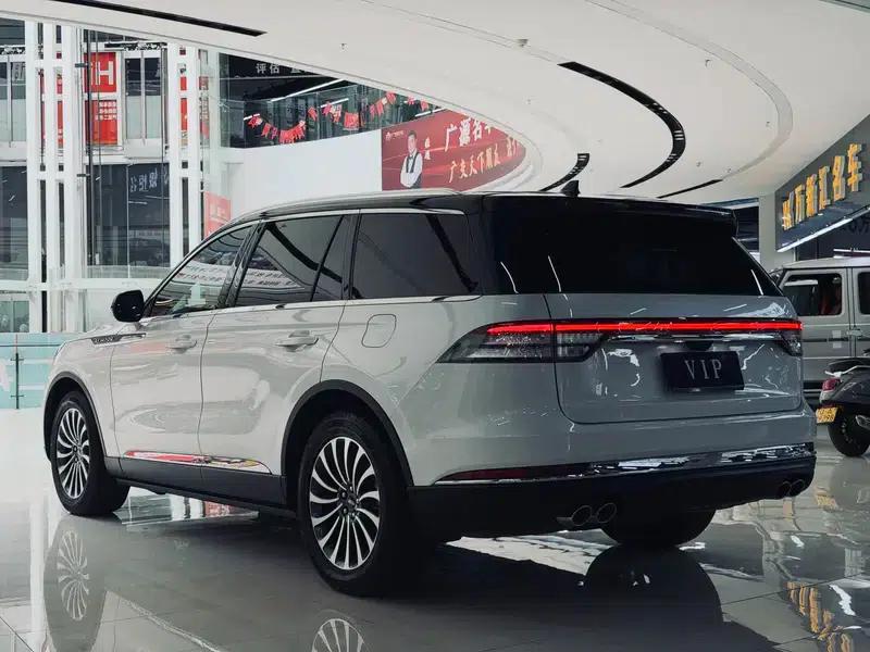 2020 Aviator 3.0T V6 AWD Premium Edition — миниатюра 4