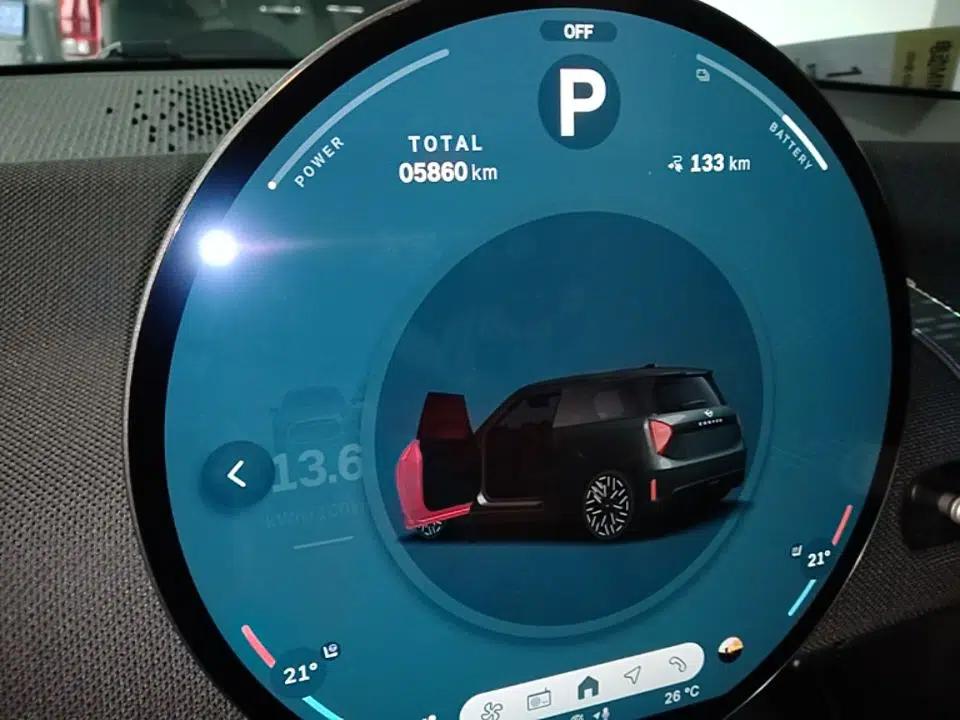 MINI Electric COOPER 2024 452km COOPER SE Artist — миниатюра 14