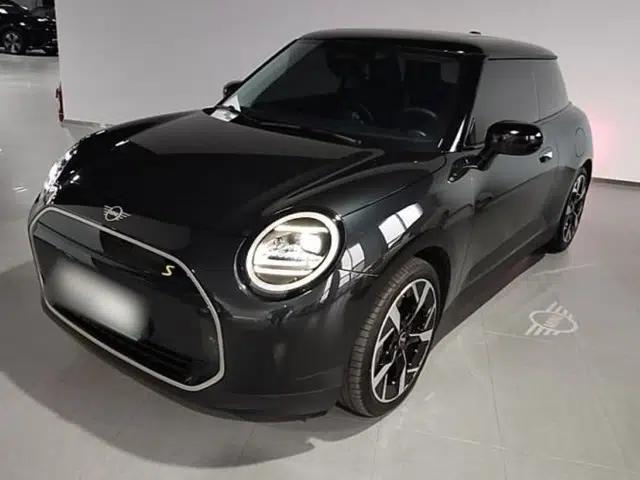 MINI Electric COOPER 2024 452km COOPER SE Artist