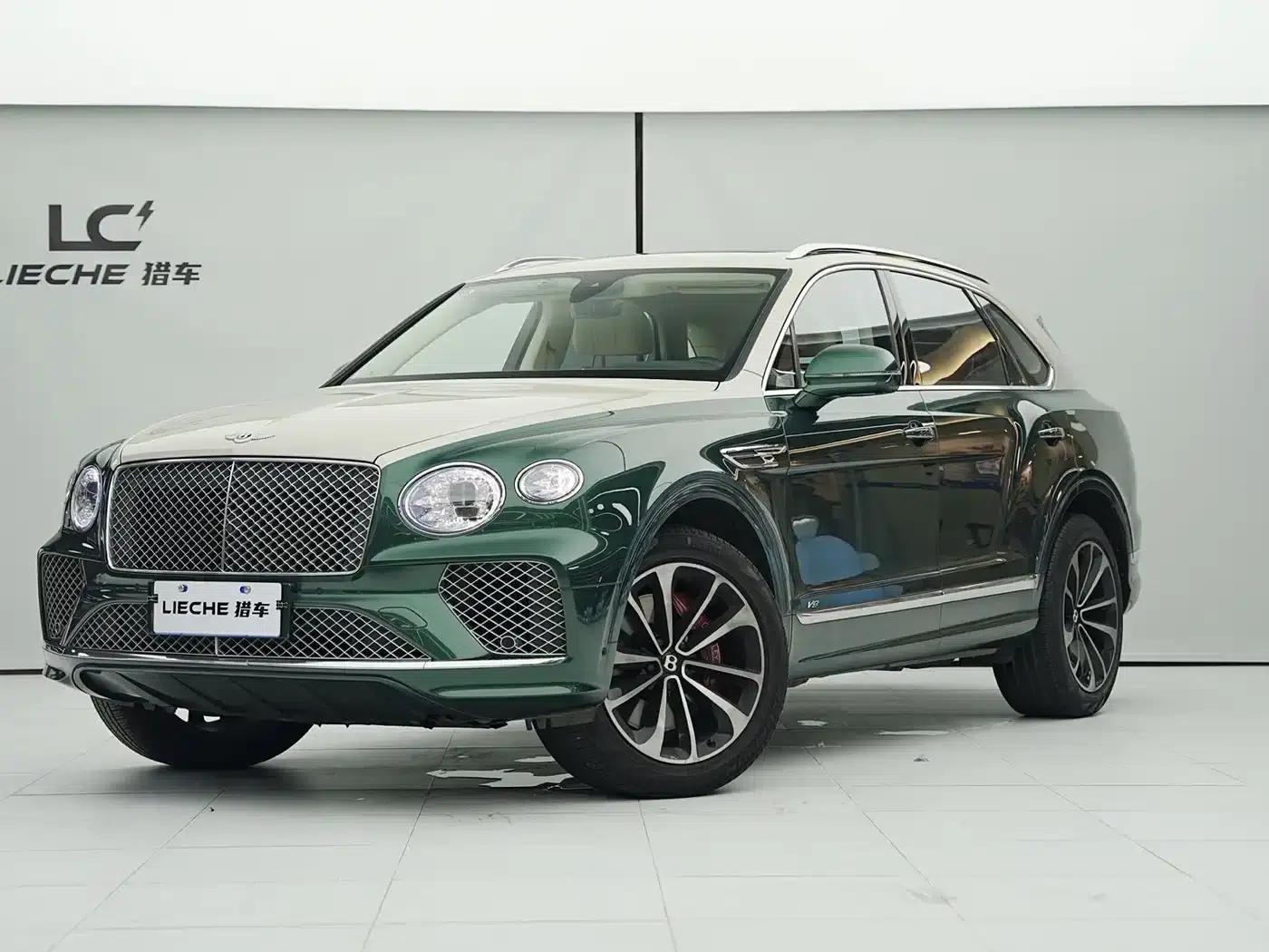 Bentayga 2021 4.0T V8 — миниатюра 1