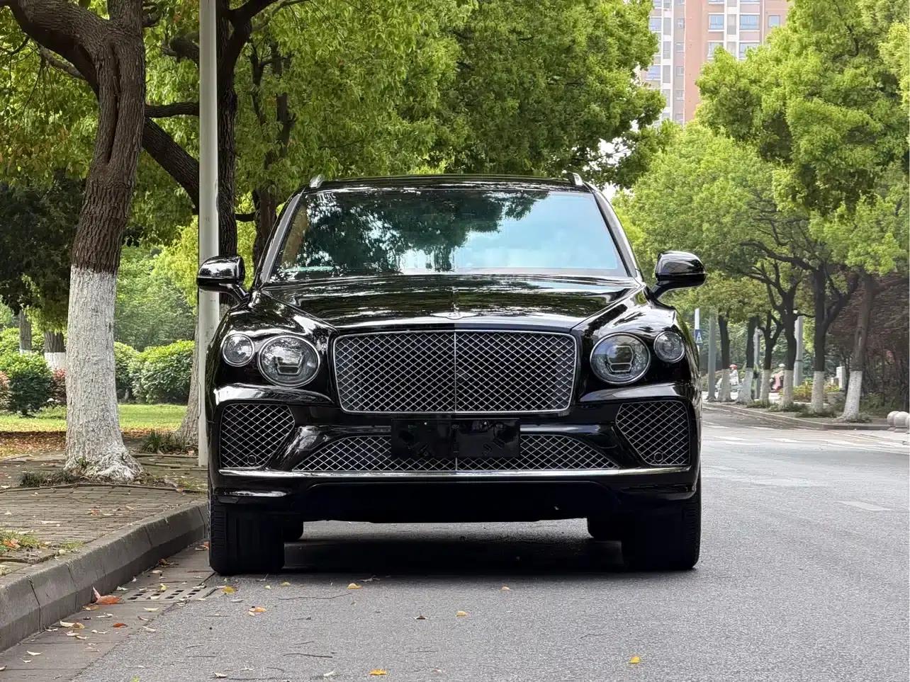 Bentayga 2022 4.0T V8 — миниатюра 3