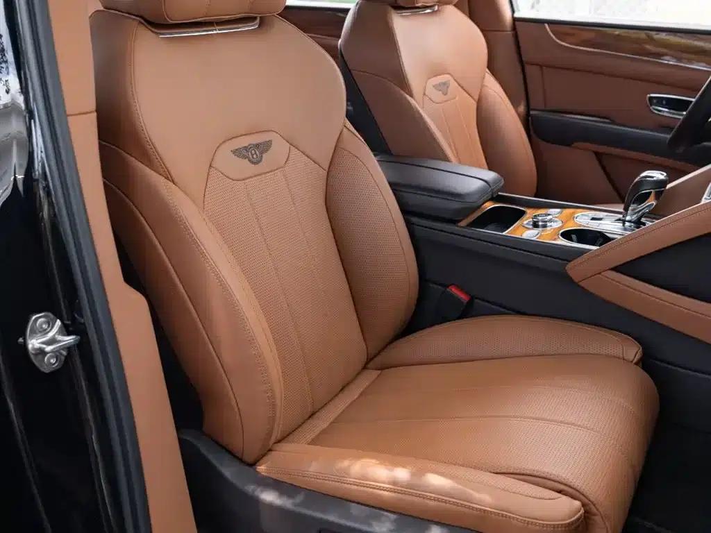 Bentayga 2021 4.0T V8 — миниатюра 18