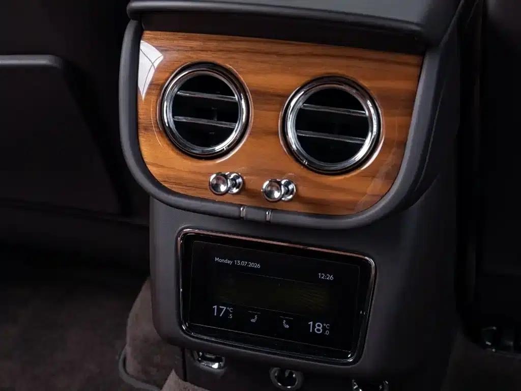 Bentayga 2021 4.0T V8 — миниатюра 22
