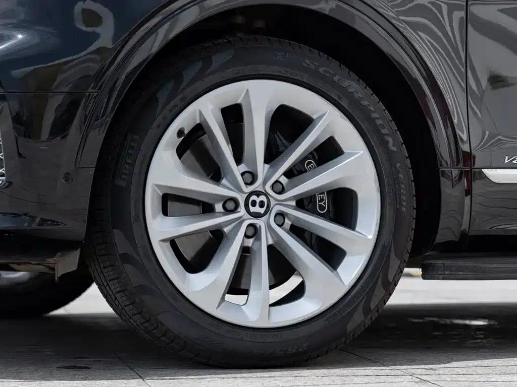 Bentayga 2021 4.0T V8 — миниатюра 8