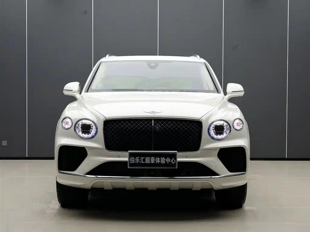 Bentayga 2024 4.0T V8 — миниатюра 1