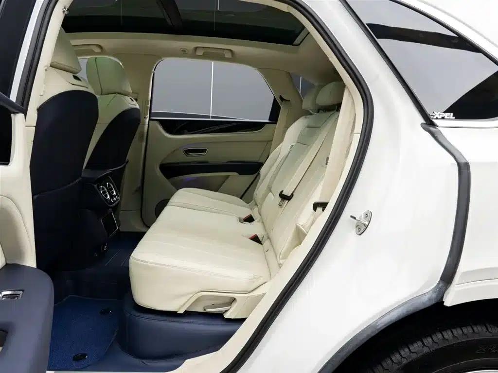 Bentayga 2024 4.0T V8 — миниатюра 12