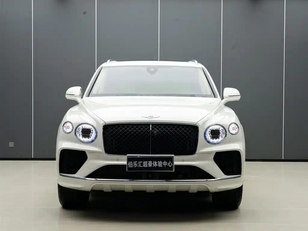 Bentayga 2024 4.0T V8 — миниатюра 4