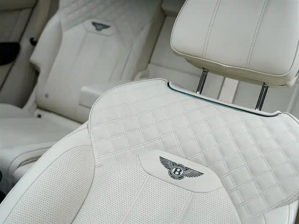 Bentayga 2022 4.0T V8 — миниатюра 11