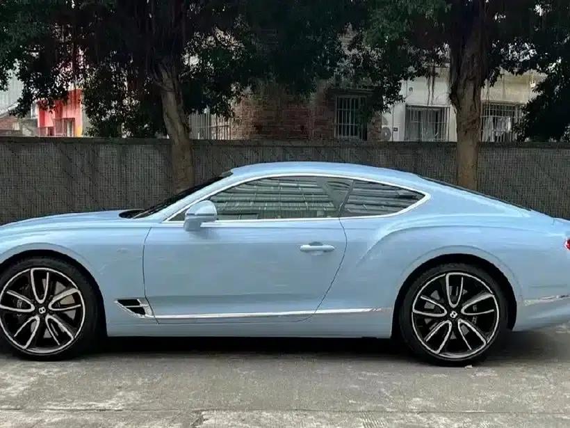 2022 Continental 4.0T GT V8 — миниатюра 4