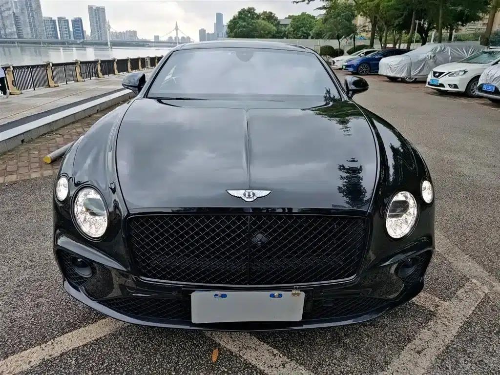2022 Continental 4.0T GT V8 — миниатюра 2