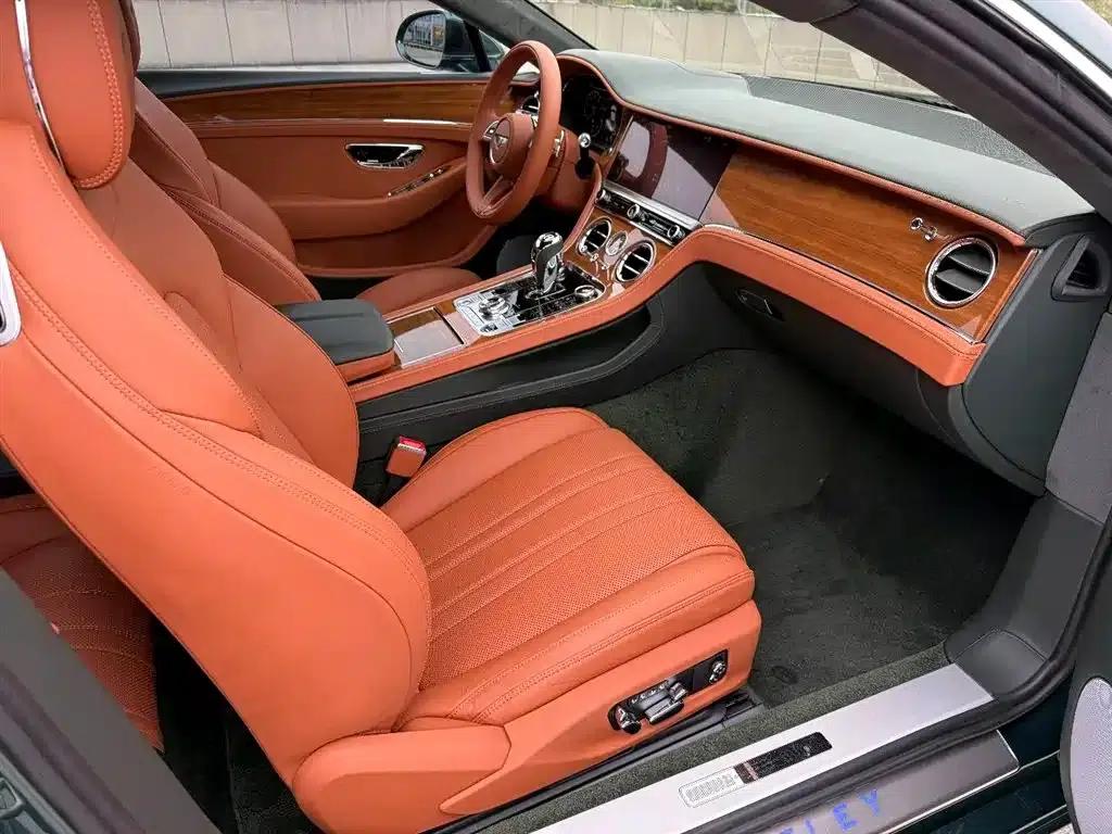 2022 Continental 4.0T GT V8 — миниатюра 8