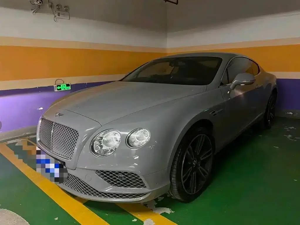 2016 Continental 4.0T GT V8 Standard Edition — миниатюра 1