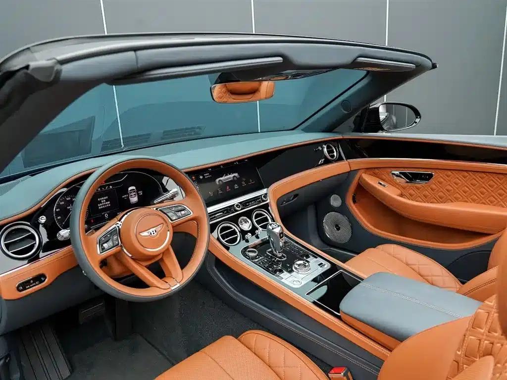 2024 Continental 4.0T GT S V8 Convertible — миниатюра 15